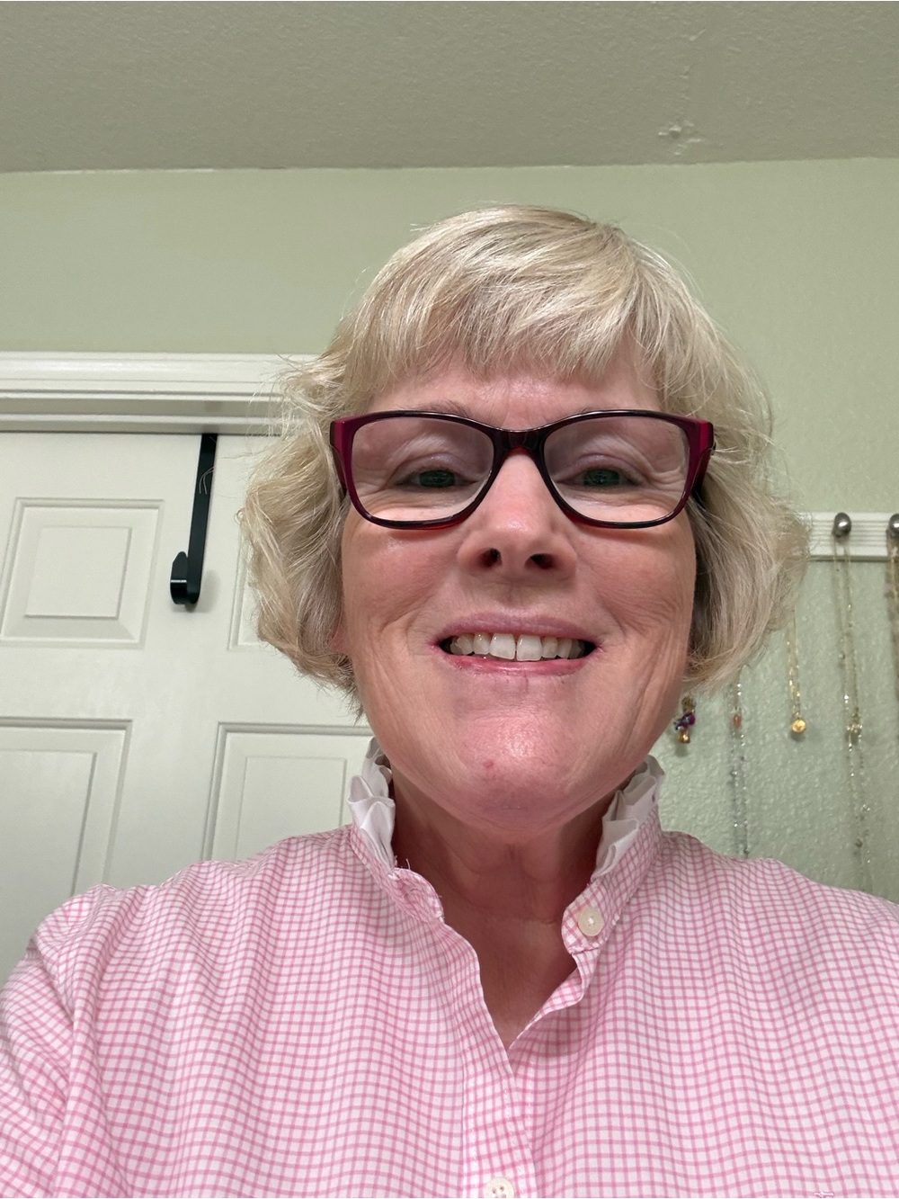 Altered ruffle collar Ralph Lauren Pink Gingham Shirt, Long Sleeves, size Large